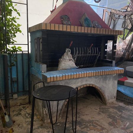 Apartment With Barbecue 1 Km Beach เอเธนส์ ภายนอก รูปภาพ
